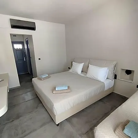 Meridiano Hotel Parikia (Paros)